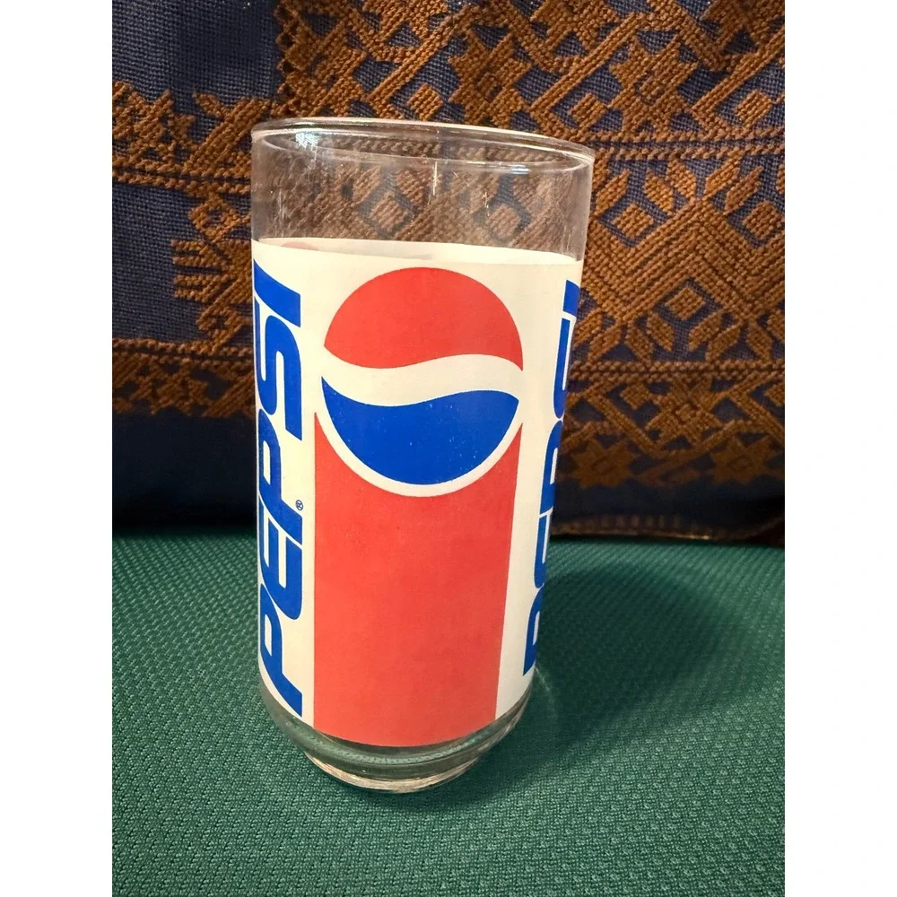 Vintage Pepsi Cola Drinking Glasses Set‎ of 2 Logo and Confetti Graphics Retro